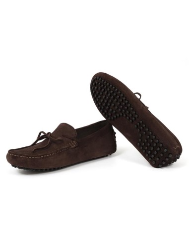 Mocasín de ante con lazo color marrón