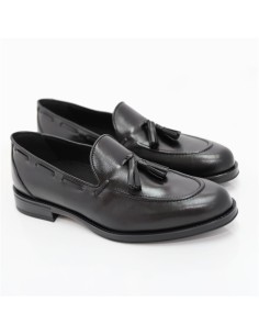 Black leather moccasin 2