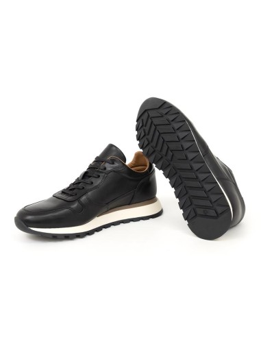 Black leather sport shoe