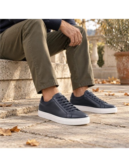 Sneakers de piel trenzado color azul