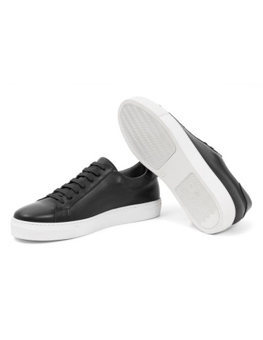 Sneakers de piel trenzado color negro