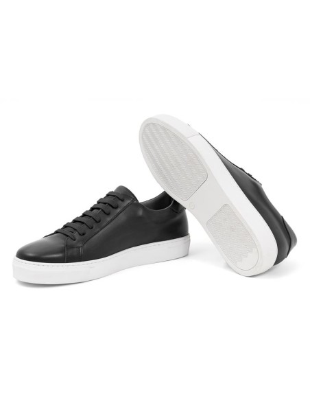 Sneakers de piel trenzado color negro