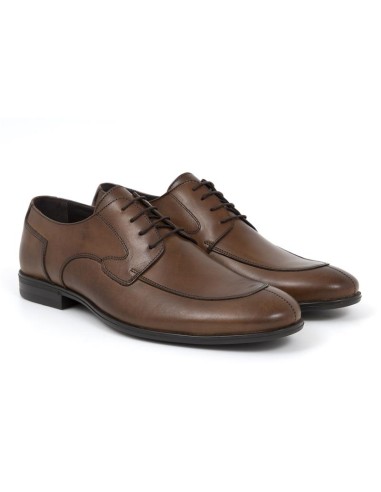 Derby de piel con bordón color cuero
