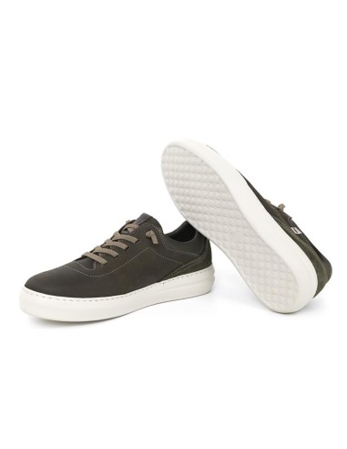 Sneakers de nobuck liso color verde