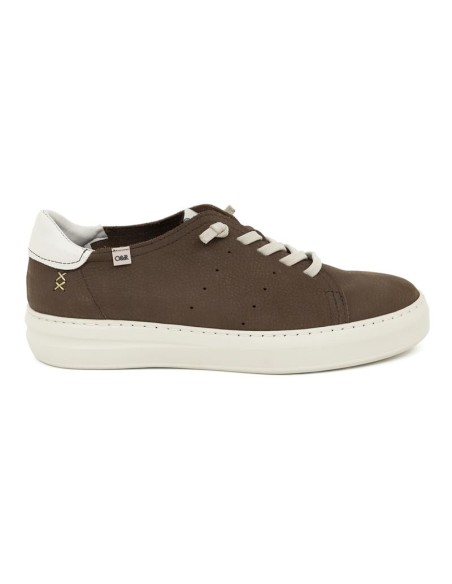 Sneakers de nobuck liso color marrón