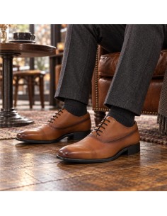 Oxford de charol con plantilla extraible color cuero