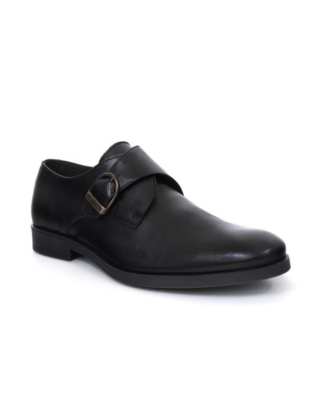 Zapato con hebilla de piel acabado a mano color negro
