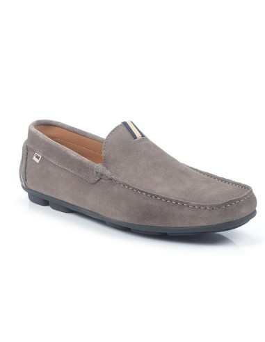 Mocasín de ante con costura en contraste color gris