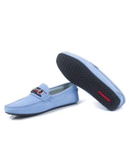 Mocasín de ante cosido artesano color azul