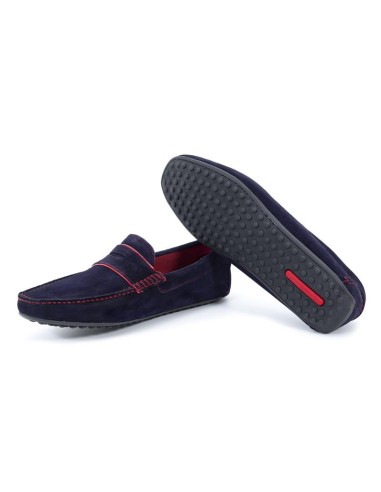 Mocasín de ante con costura en contraste color azul