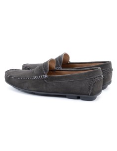 Mocasín de ante afelpado color gris 2