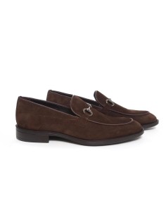 Mocasín de ante de piso antideslizante color marrón