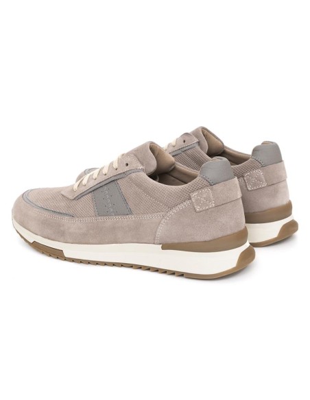 Deportivo de ante liso color gris
