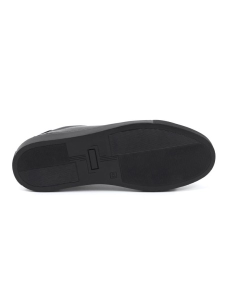 Black leather sneakers