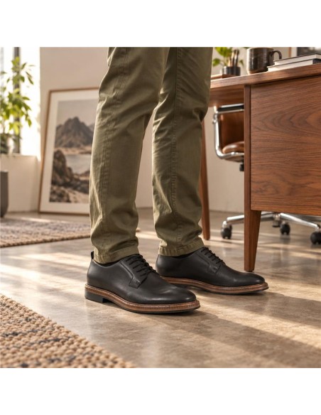 Derby de piel liso color negro