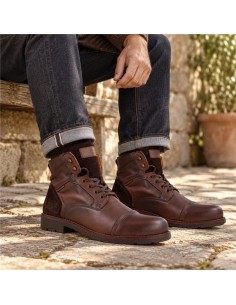 Brown leather boot