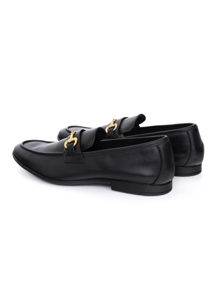 Mocasín de piel de piso antideslizante color negro