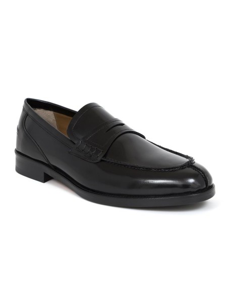 Mocasín de piel con antifaz color negro