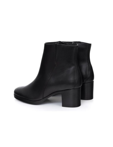 Black leather women's boots