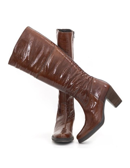Botas de mujer de charol liso color marrón