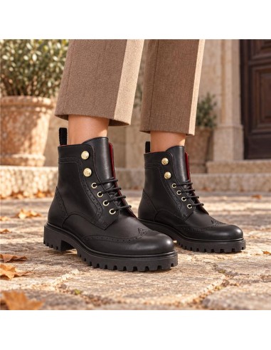 Botines de mujer de piel semi-brogado color marrón