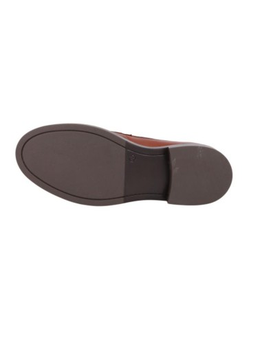Mocasines de mujer de piel con aplique metálico color cuero