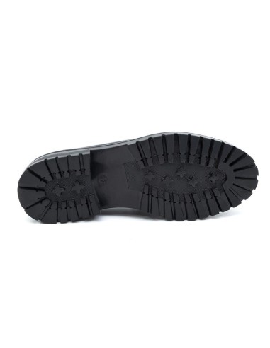 Black leather women's moccasins