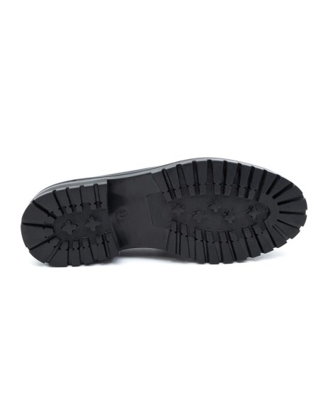Black leather women's moccasins