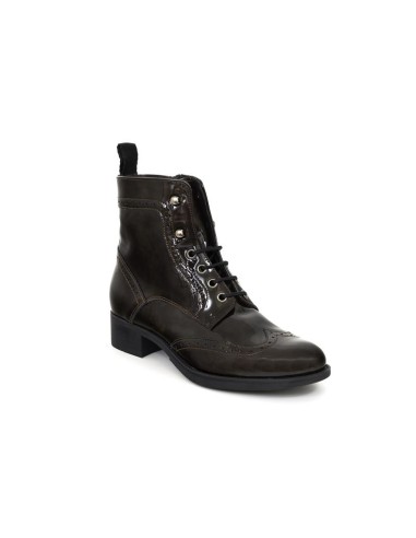 Botines de mujer de piel semi-brogado color marrón