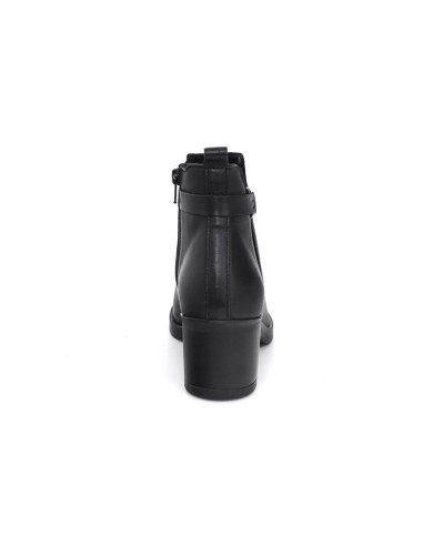Black leather women's boots