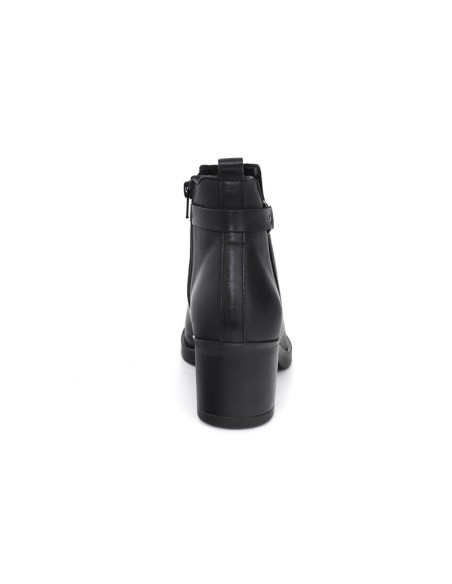 Black leather women's boots