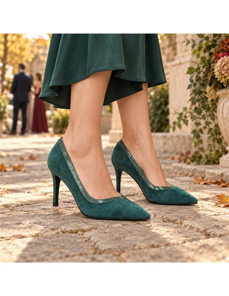 Green suede Dressing Shoes