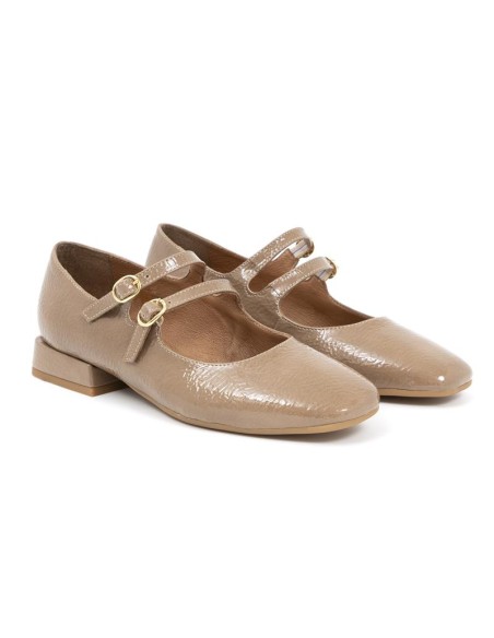 Zapato de Vestir de charol liso color beige