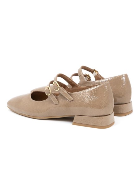 Beige patent Dressing Shoes