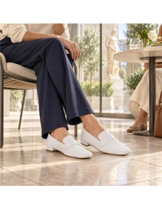 Mocasines de mujer de piel liso color blanco