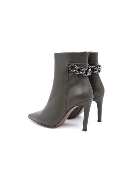 Green solid color women's boots
