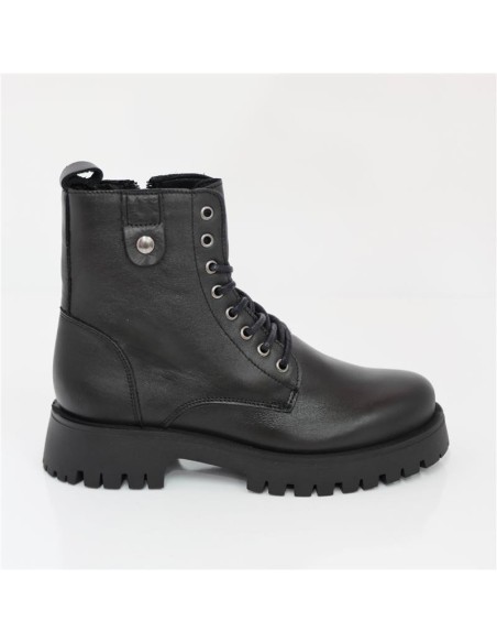 Botas de mujer de piel difuminado color negro
