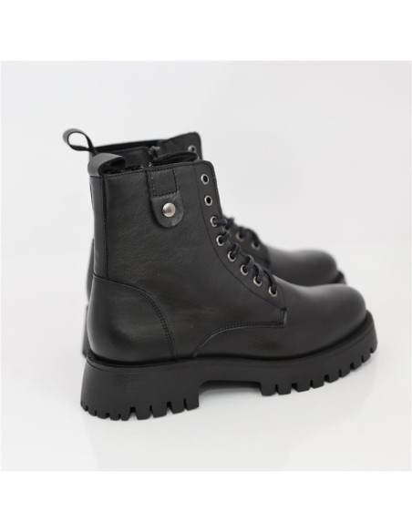 Botas de mujer de piel difuminado color negro