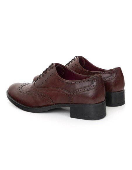 Zapato de Vestir de piel brogado color burdeos