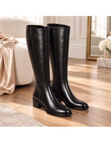 Botas de mujer de piel con hebilla color negro