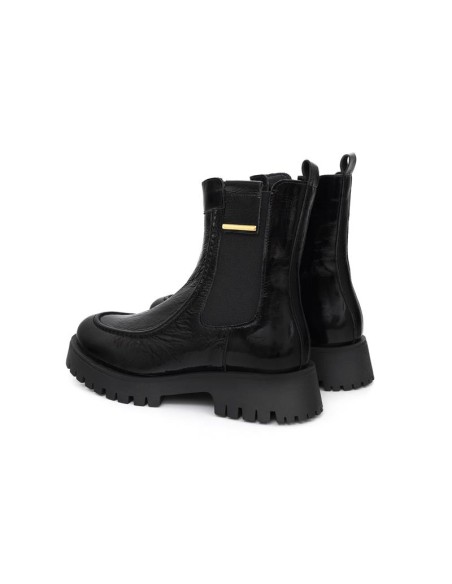Black leather women's boots