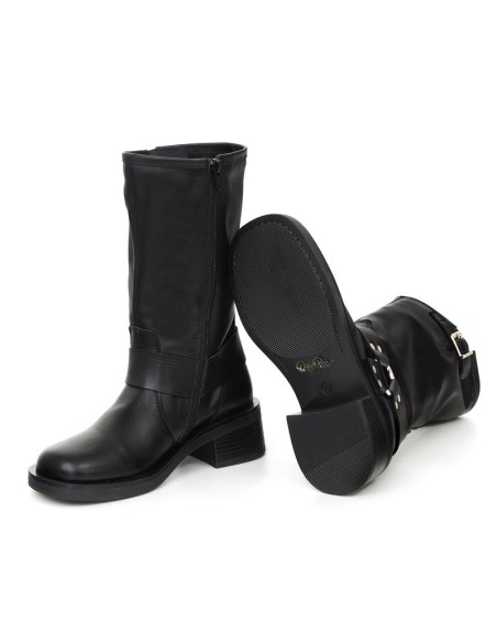 Botas de mujer de piel con hebilla color negro