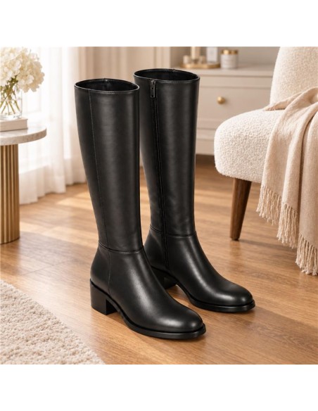 Botas de mujer de piel con hebilla color negro