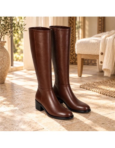 Botas de mujer de piel con hebilla color marrón