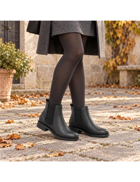 Black leather women's boots