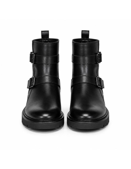 Black leather women's boots