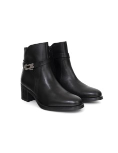 Black leather women's boots 2