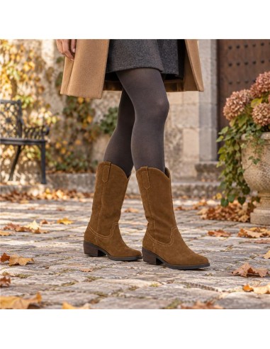 Botas de mujer de ante con costura color cuero