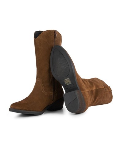 Botas de mujer de ante con costura color cuero