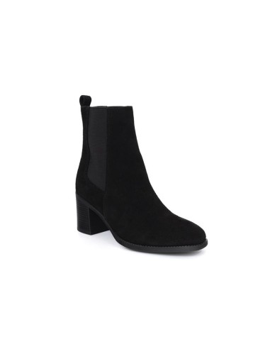 Botines de mujer de ante acabado a mano color negro